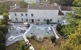 Le Clos Des Cedres B&B